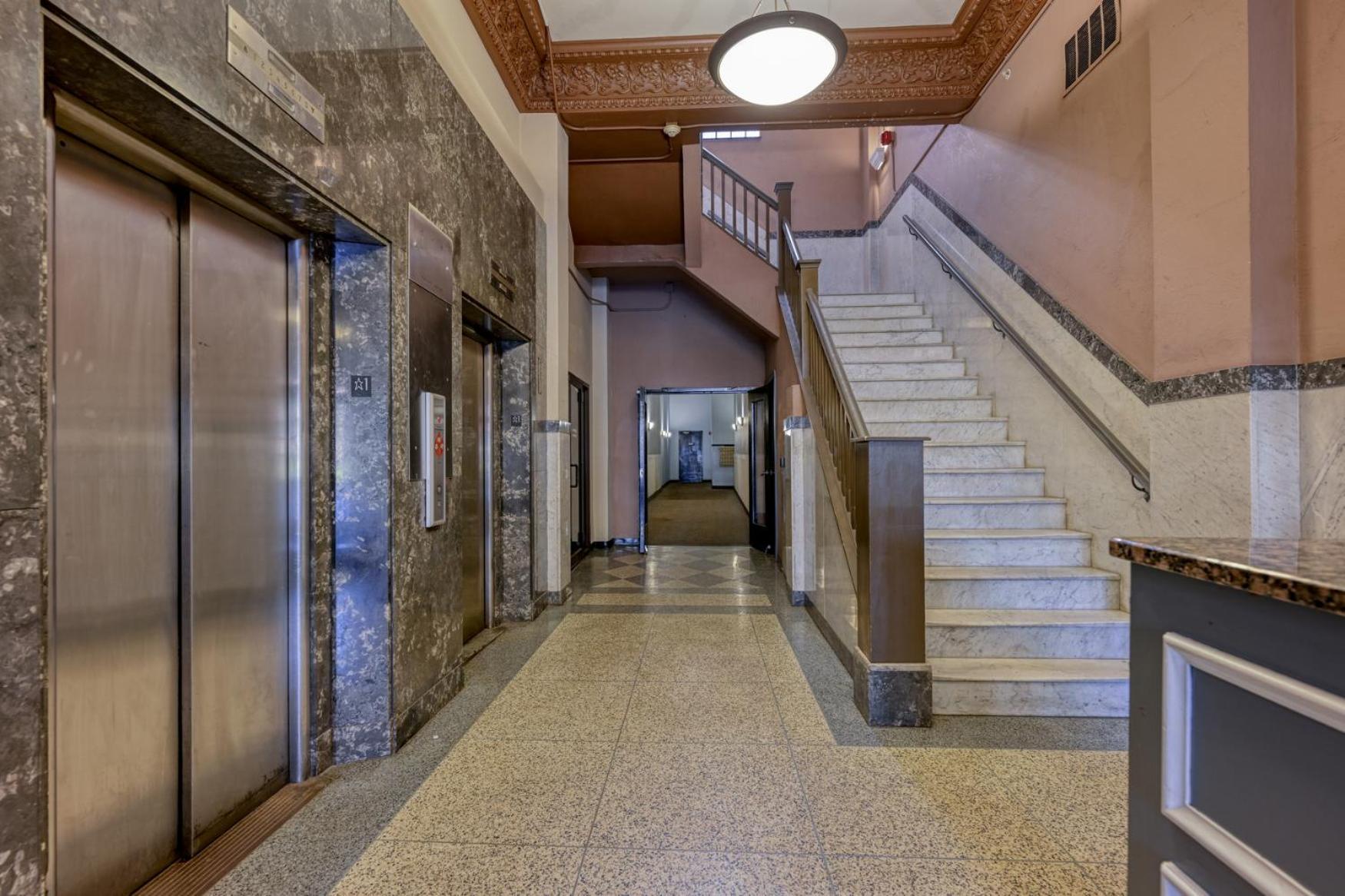 2 Bath Prkg+Gym+Sauna Perk Plaza +30 Day Cleveland Dış mekan fotoğraf