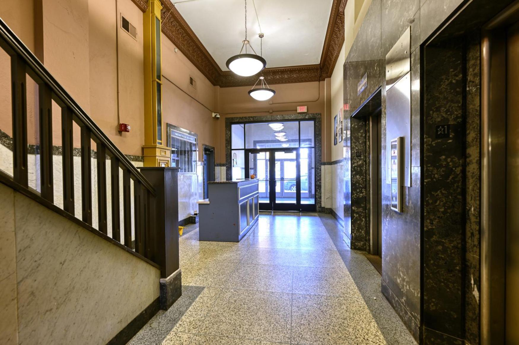 2 Bath Prkg+Gym+Sauna Perk Plaza +30 Day Cleveland Dış mekan fotoğraf